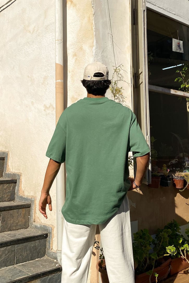 Illprian Nakışlı Çam Yeşili Oversize Tshirt