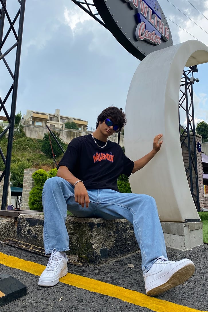 Influencer Bear Sırt Baskılı Oversize Tshirt