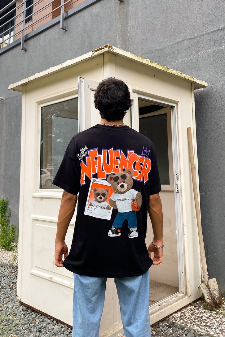 Influencer Bear Sırt Baskılı Oversize Tshirt