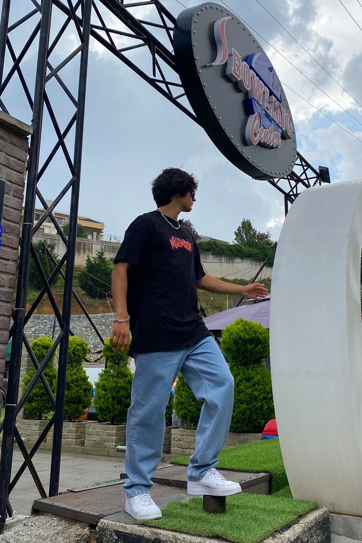 Influencer Bear Sırt Baskılı Oversize Tshirt