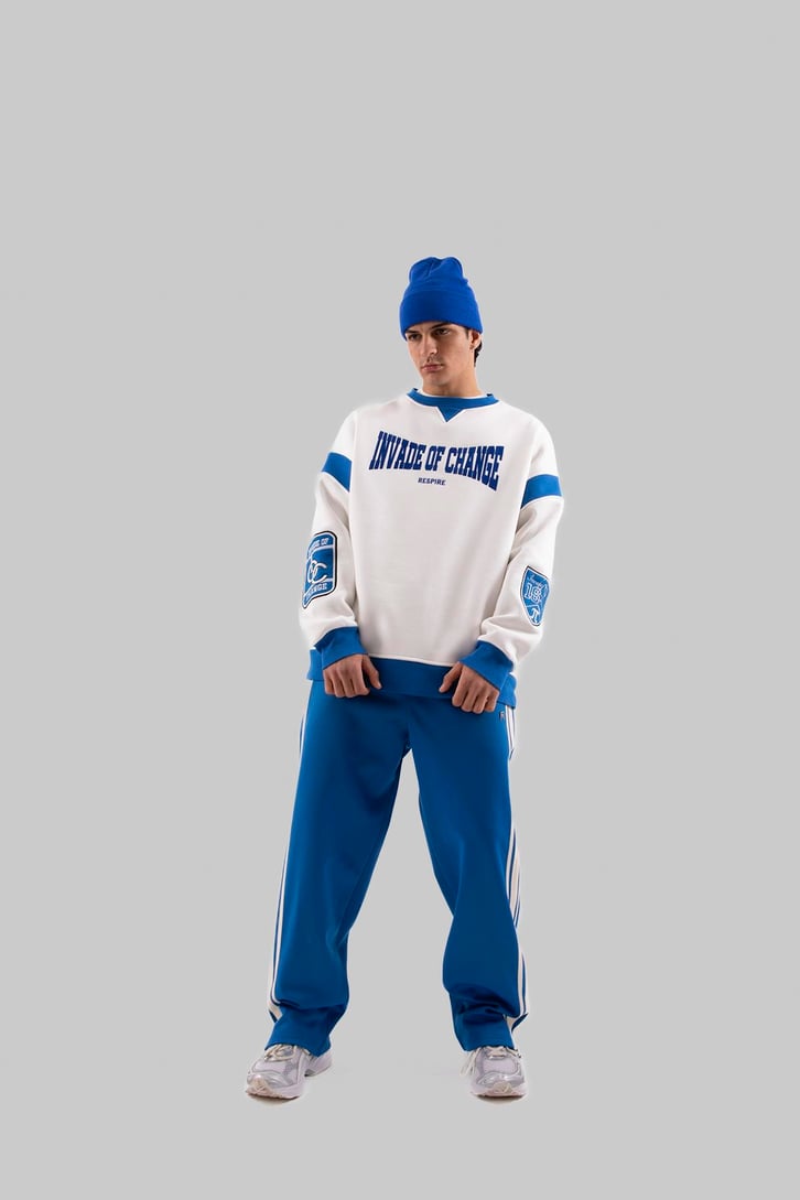 Invade Of Change Nakışlı Oversize Sweatshirt