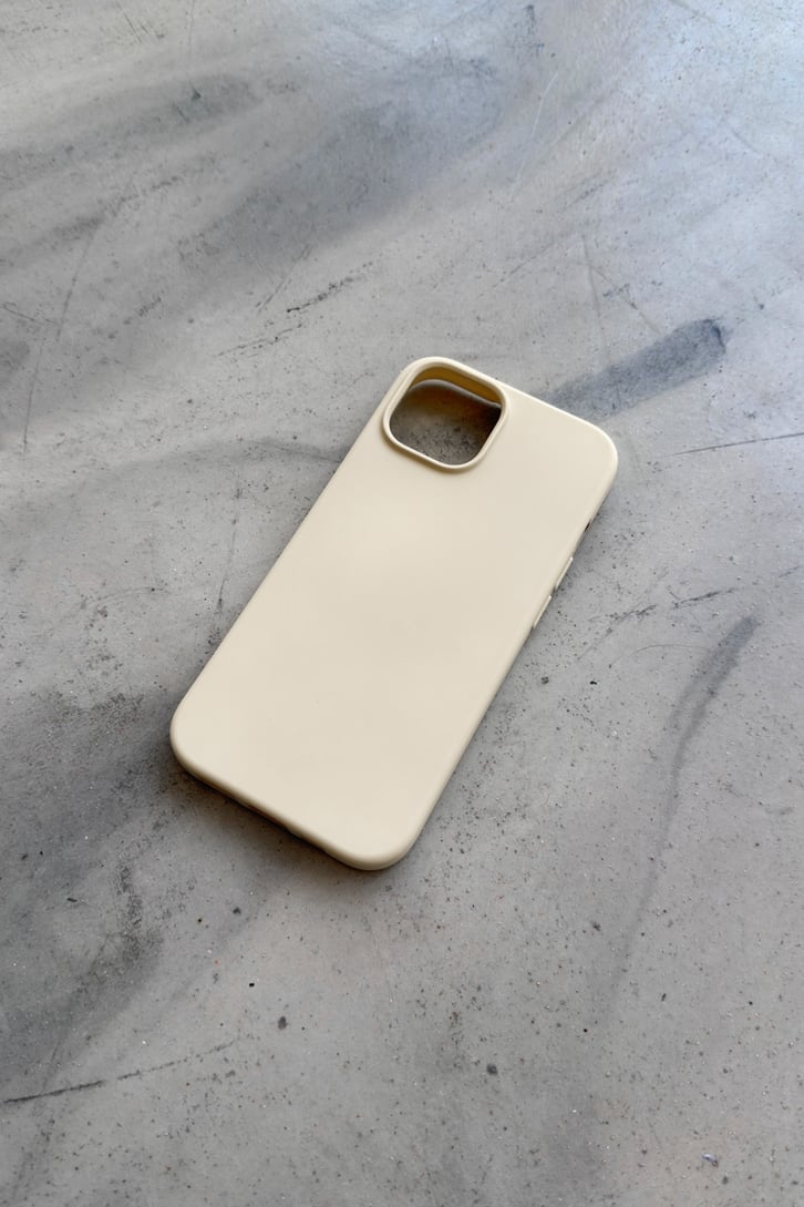 Iphone 15 Uyumlu Silikon Düz Kılıf