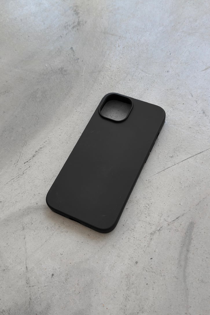 Iphone 15 Uyumlu Silikon Düz Kılıf