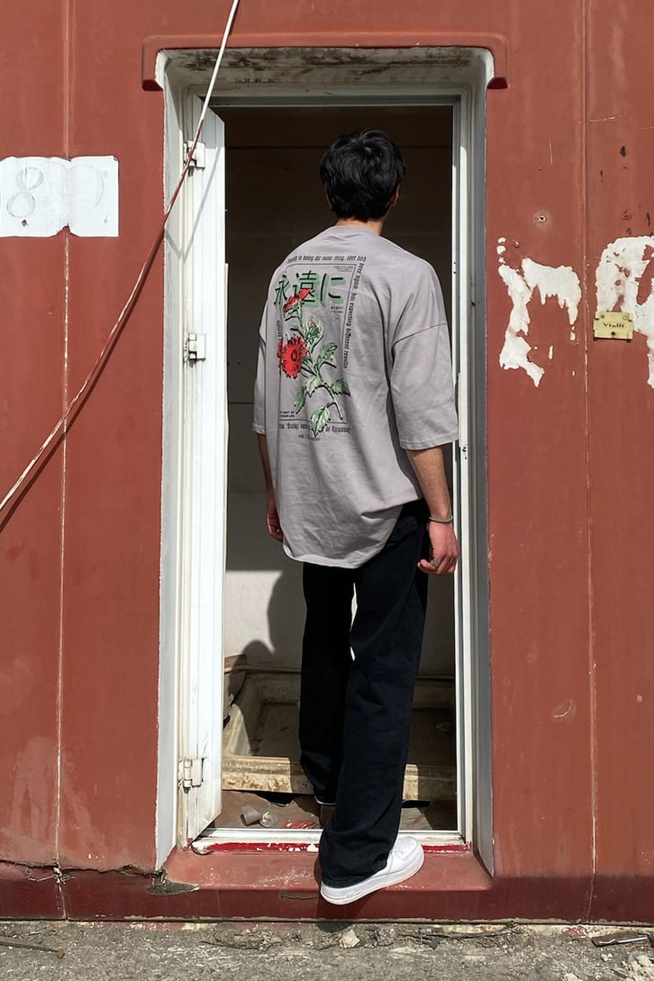 Japan Rose Oversize Printed Tshirt