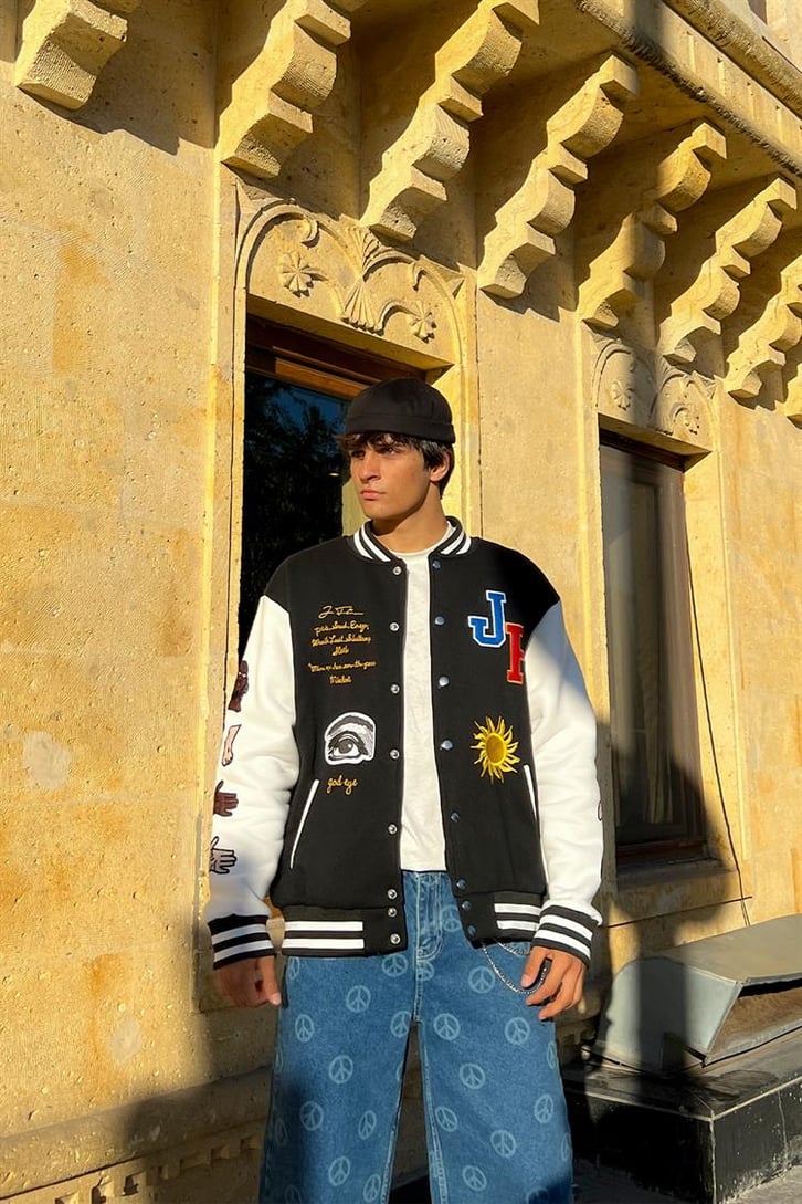 JF Patch Detaylı Siyah Kolej Ceket