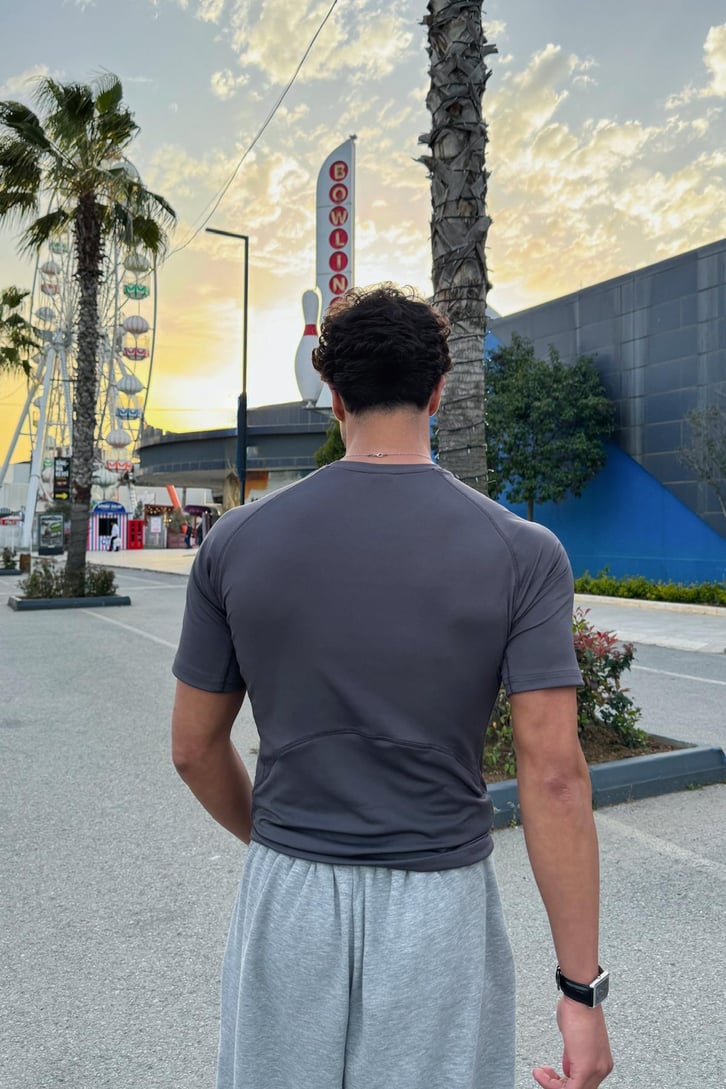 Just Lift Baskılı Slim Fit Tişört