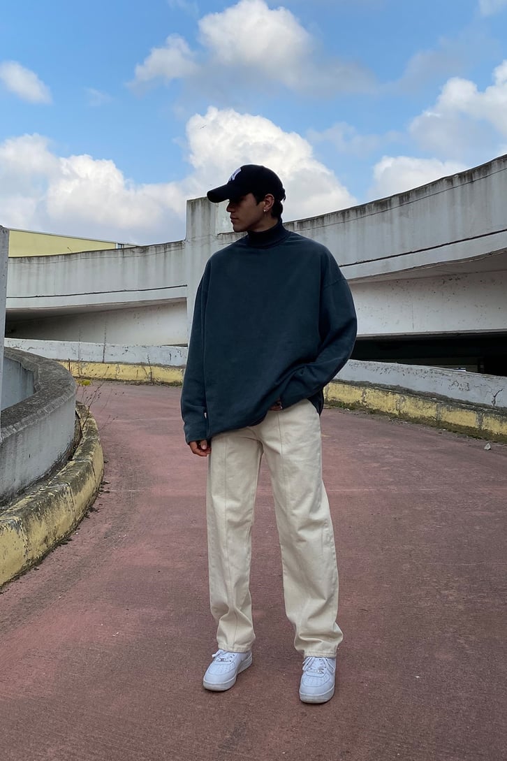 KABARTMA BASKILI OVERSIZE SWEATSHIRT