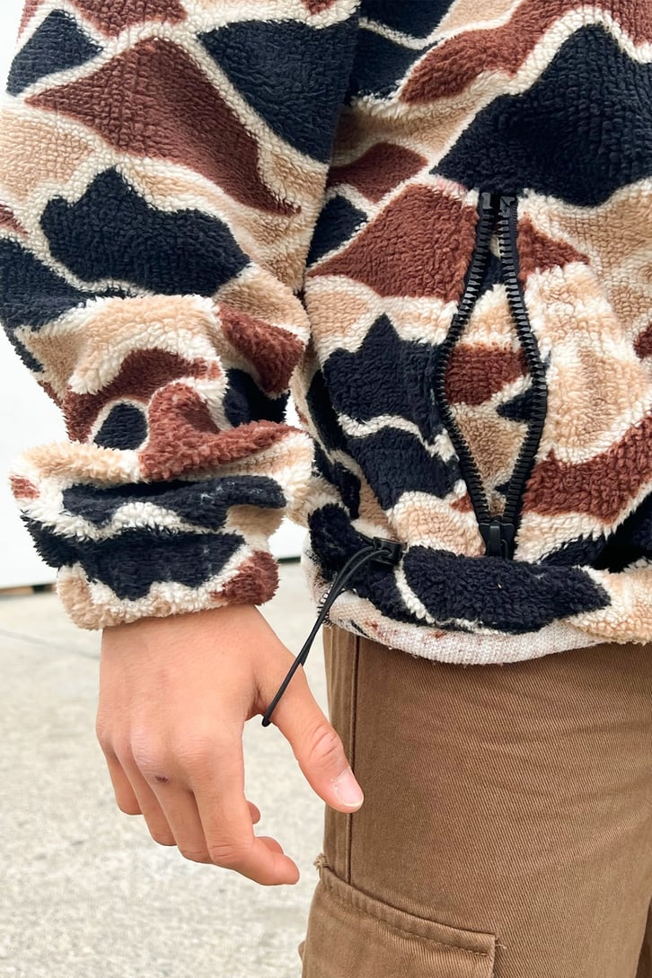 Kamuflaj Desen Half-Zip Kahverengi Peluş Sweatshirt