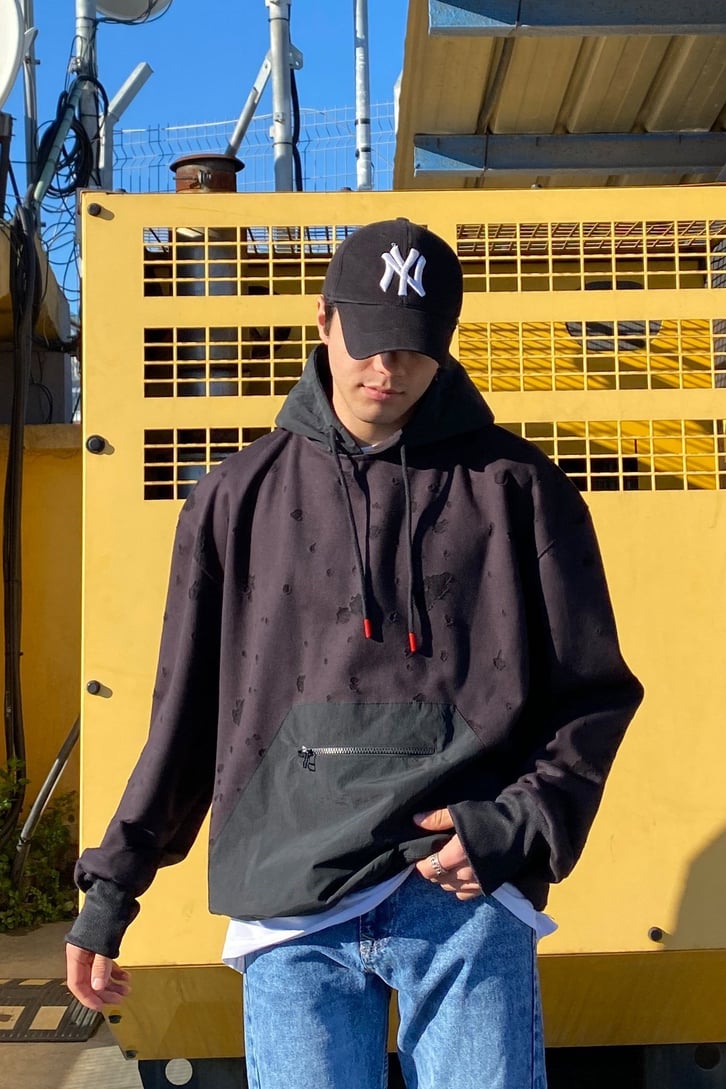 Kangaroo Pocket Oversize Premium Hoodie