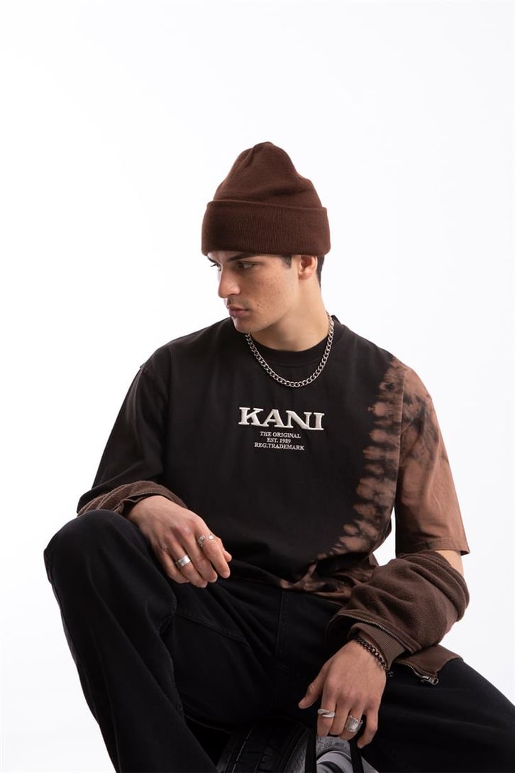 Kani Nakışlı Batik Desen Siyah Oversize Tişört
