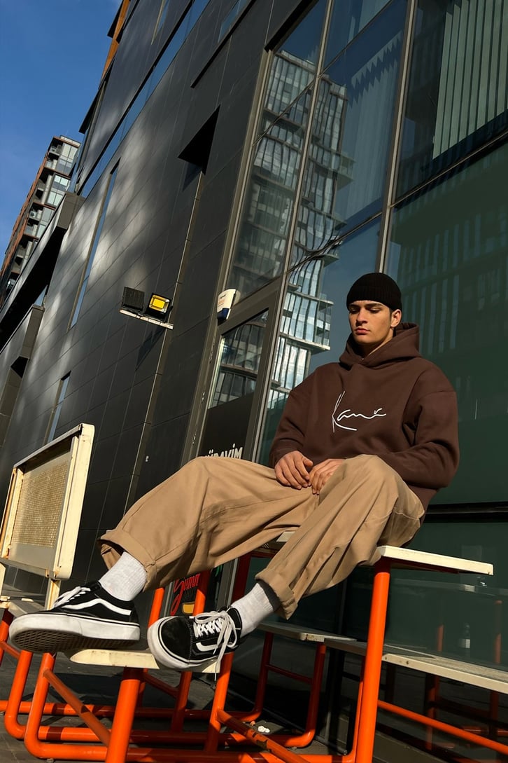 Kani Nakışlı Oversize Hoodie