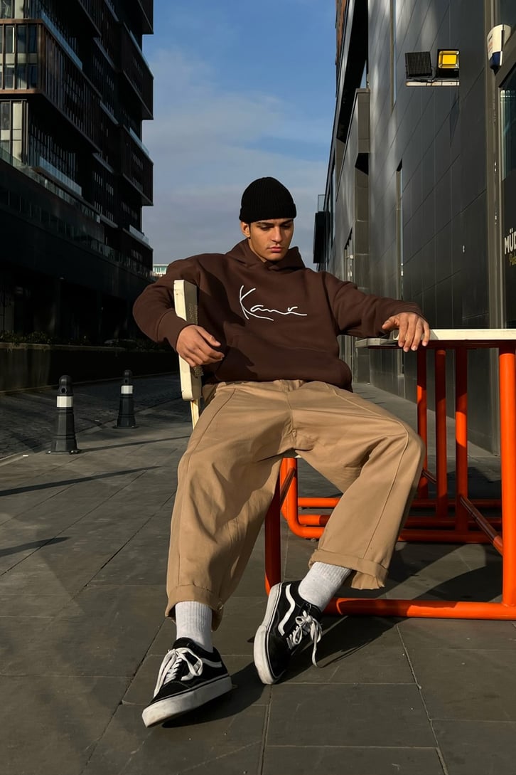 Kani Nakışlı Oversize Hoodie