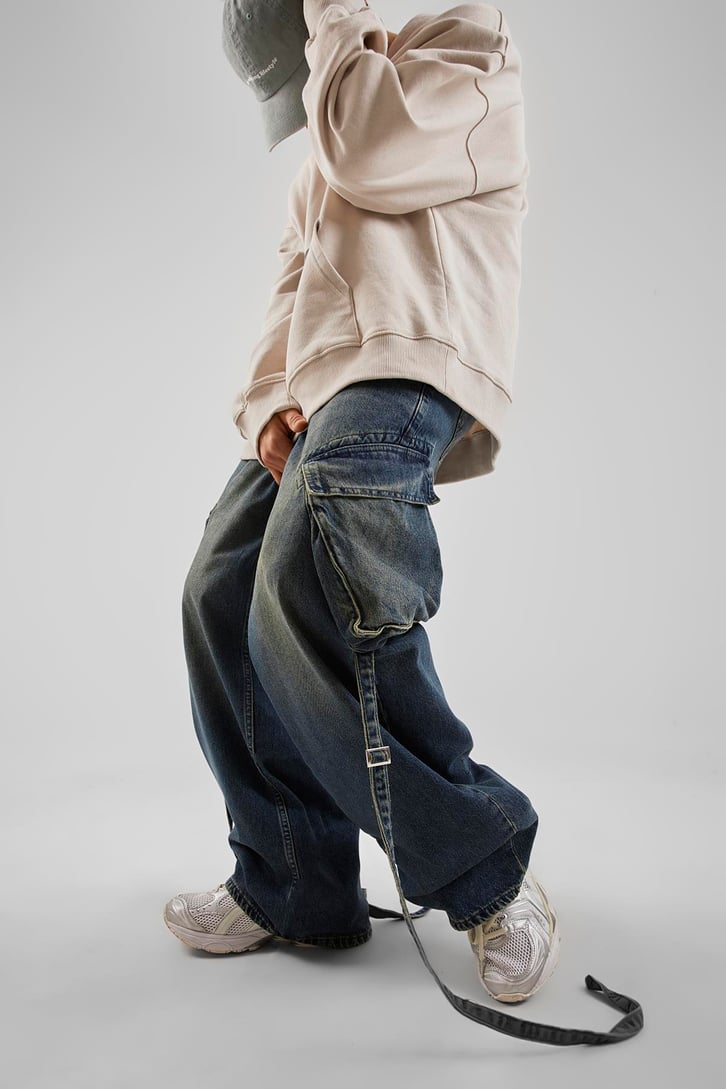 Kargo Cep Aksesuar Detaylı Mavi Baggy Jean