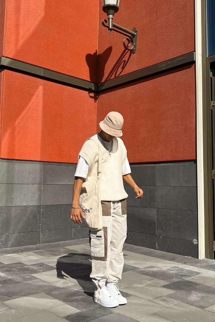 Kargo Cep Detaylı Bej Baggy Pantolon