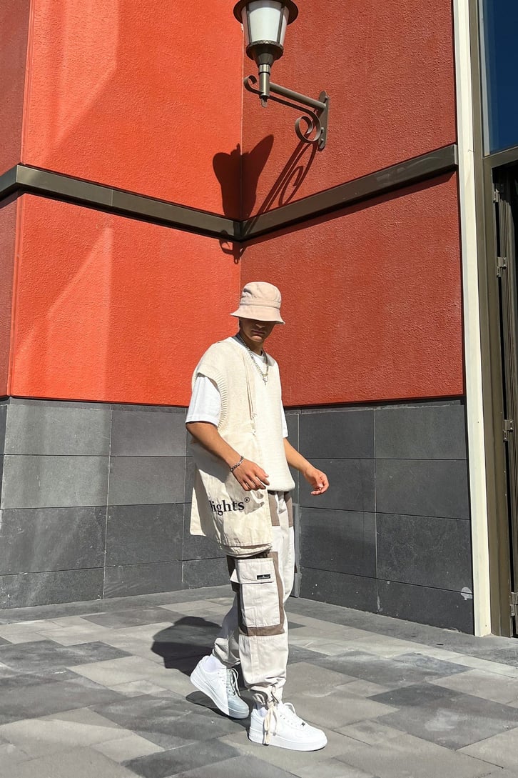 Kargo Cep Detaylı Bej Baggy Pantolon