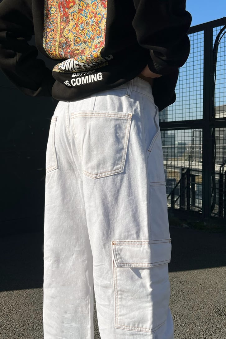 Kargo Cepli Beyaz Baggy Jean