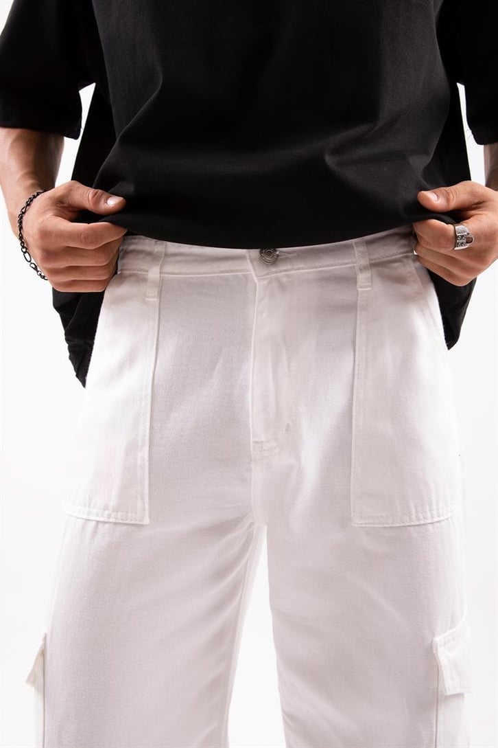 Kargo Cepli Beyaz Baggy Pantolon