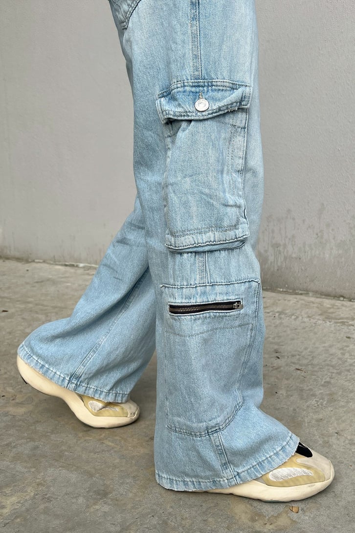Kargo Cepli Buz Mavi Baggy Jean