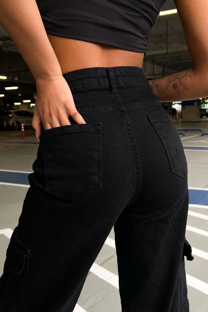 Kargo Cepli Siyah Baggy Jean