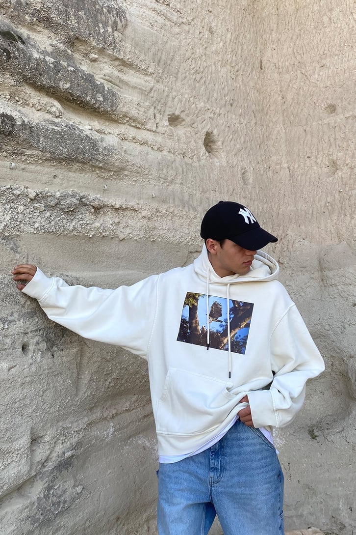 KARTAL BASKILI OVERSIZE HOODIE
