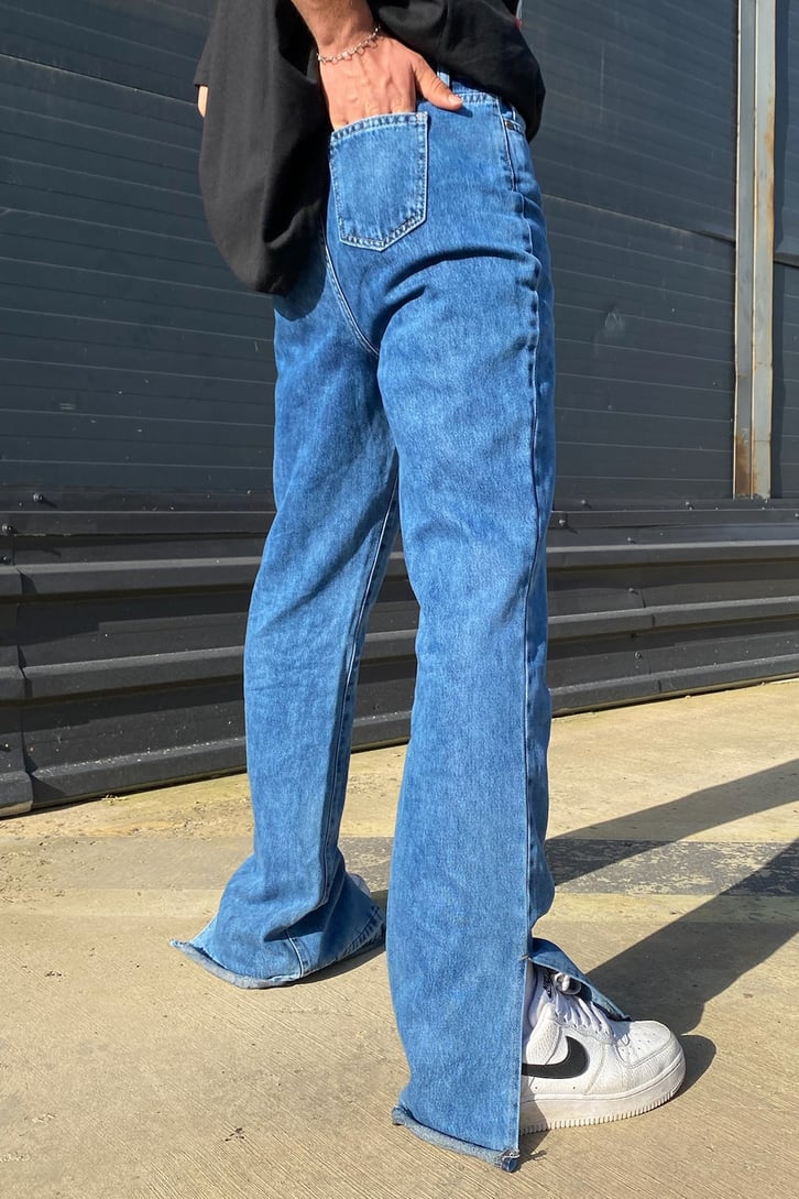 Kesik Paça Detaylı Mavi Baggy Jean
