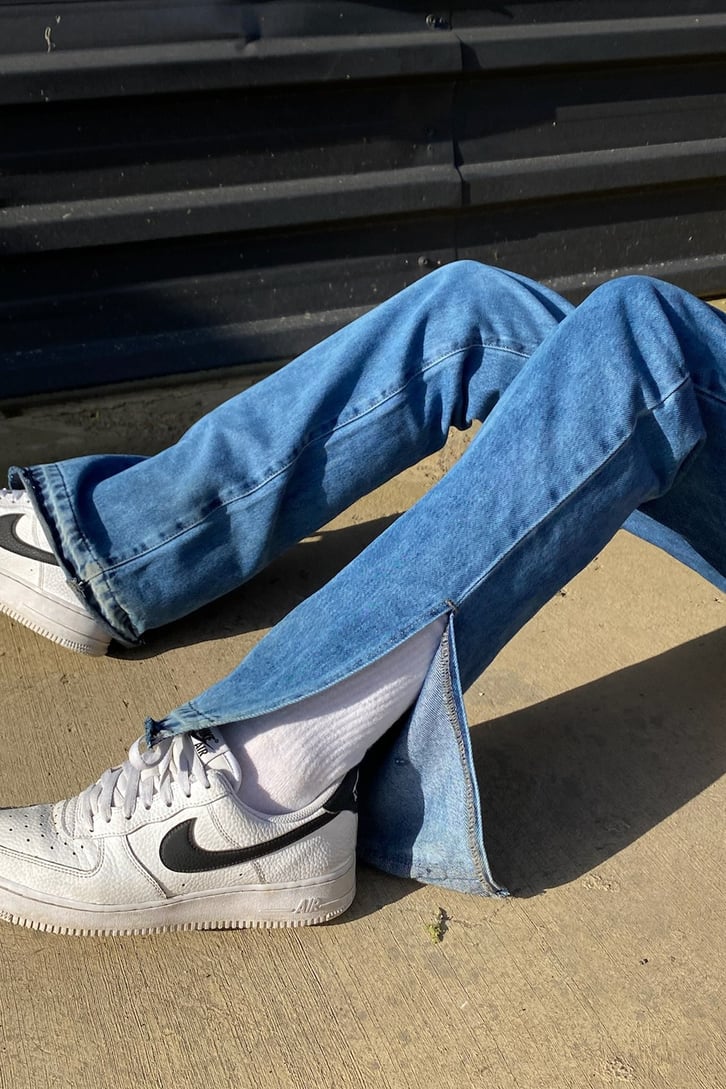 Kesik Paça Detaylı Mavi Baggy Jean