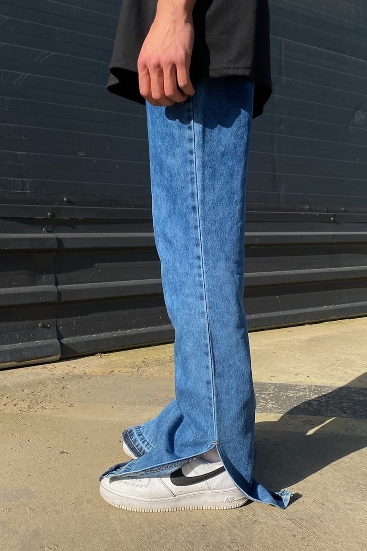Kesik Paça Detaylı Mavi Baggy Jean