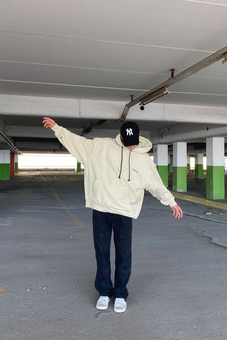 KIRKYAMA BAGGY JEAN