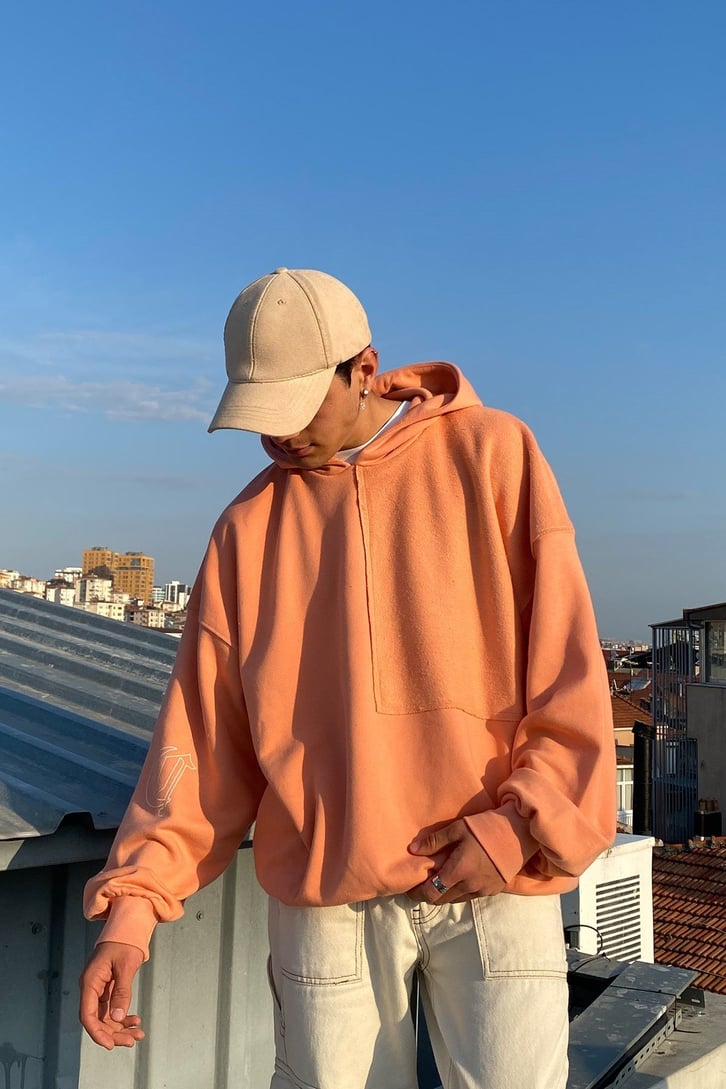 KIRKYAMA OVERSIZE BASIC HOODIE
