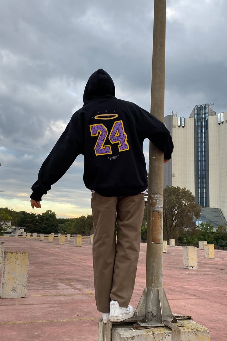 KOBE OVERSIZE İŞLEMELİ HOODIE