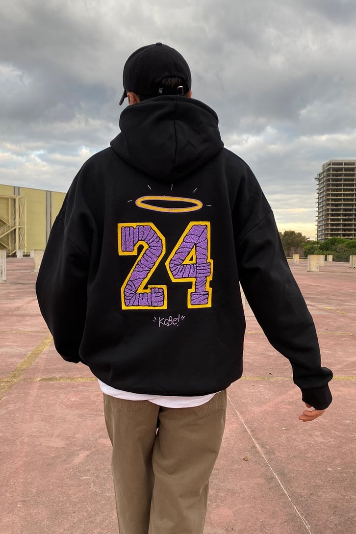 KOBE OVERSIZE İŞLEMELİ HOODIE