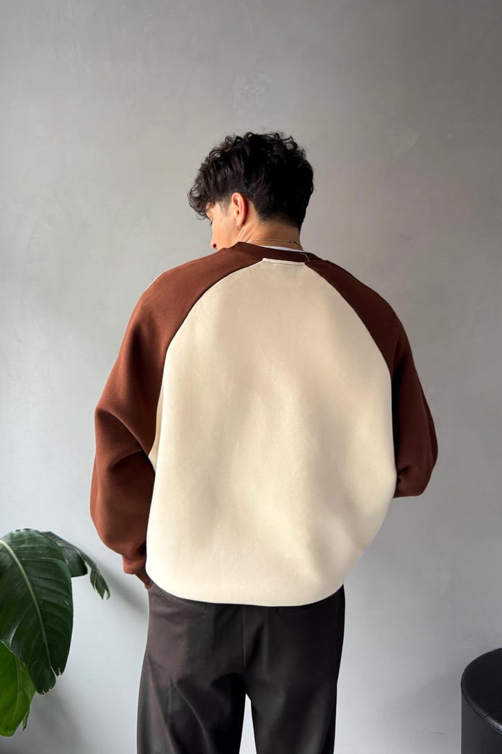 Kol Biye Geçişli Bisiklet Yaka Sweatshirt