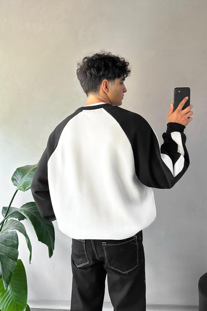 Kol Biye Geçişli Bisiklet Yaka Sweatshirt