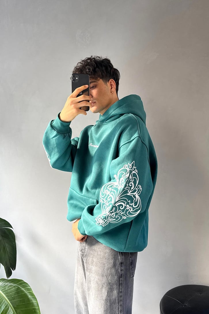 Kol Nakış Detaylı Oversize Hoodie
