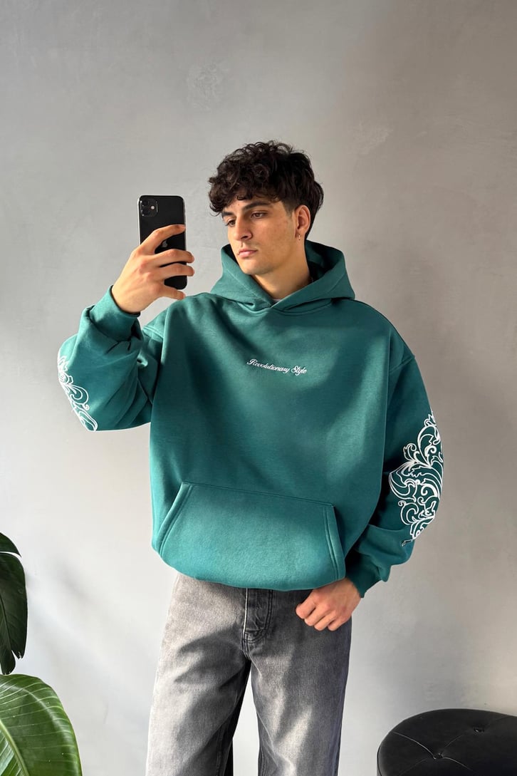 Kol Nakış Detaylı Oversize Hoodie