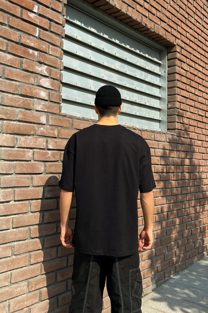 Kreuzberg Nakışlı Oversize Tshirt