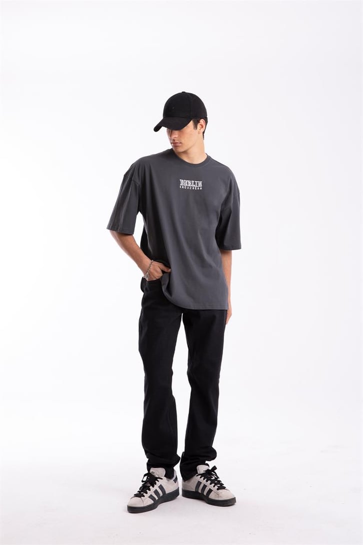 Kreuzberg Nakışlı Oversize Tshirt