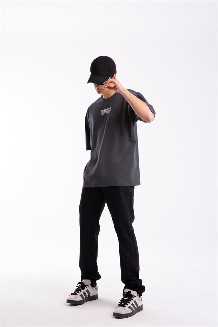 Kreuzberg Nakışlı Oversize Tshirt