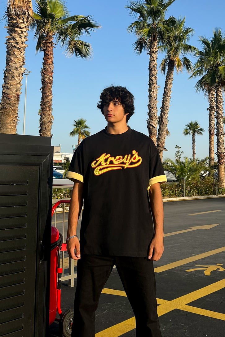 Kreys Nakışlı Siyah Oversize Tshirt