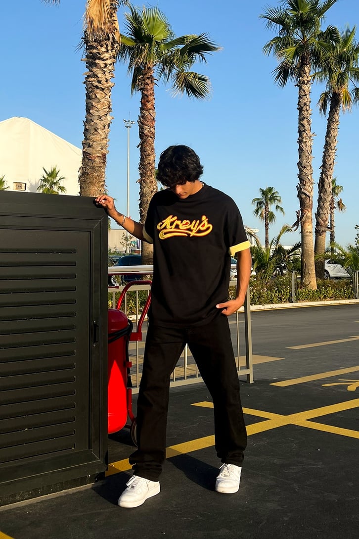 Kreys Nakışlı Siyah Oversize Tshirt