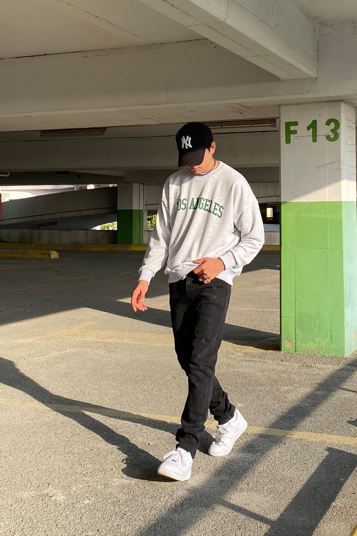 LA CITY BASKILI OVERSIZE SWEATSHIRT