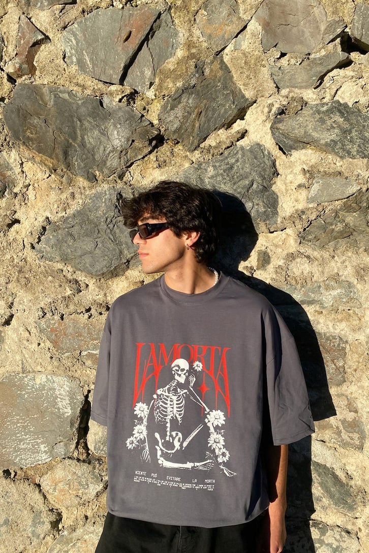 Lamorta Baskılı Gri Oversize Tshirt