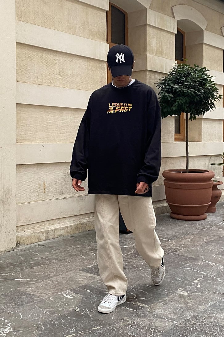 Leave İt İn The Past Printed Oversize Sweatshirt