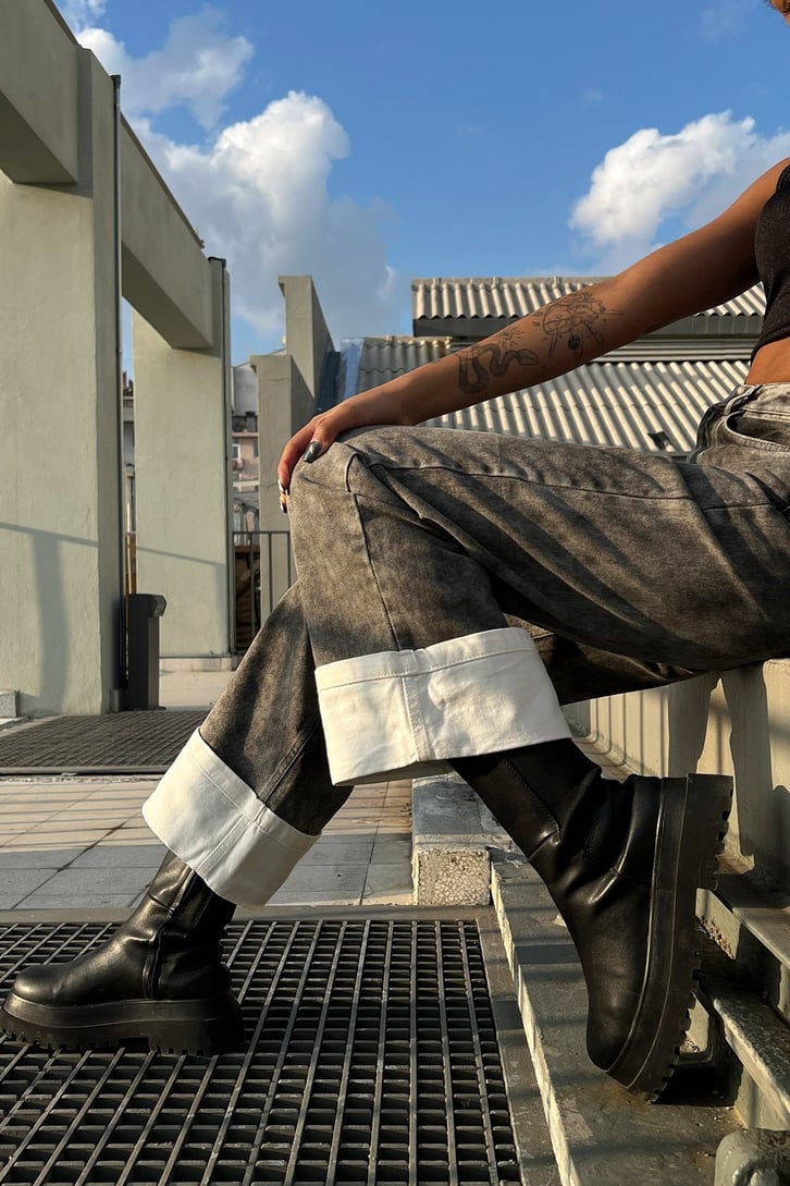 Leg Detail Acid Wash Baggy Jean
