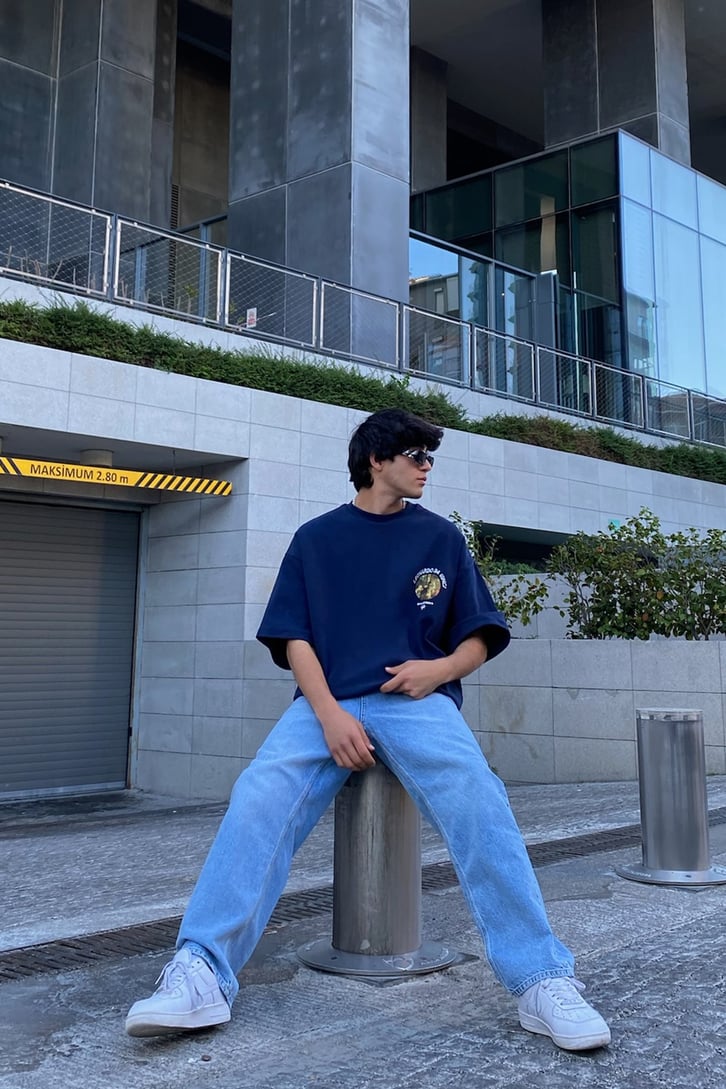 Leonardo Da Vinci Baskılı Lacivert Oversize Tshirt