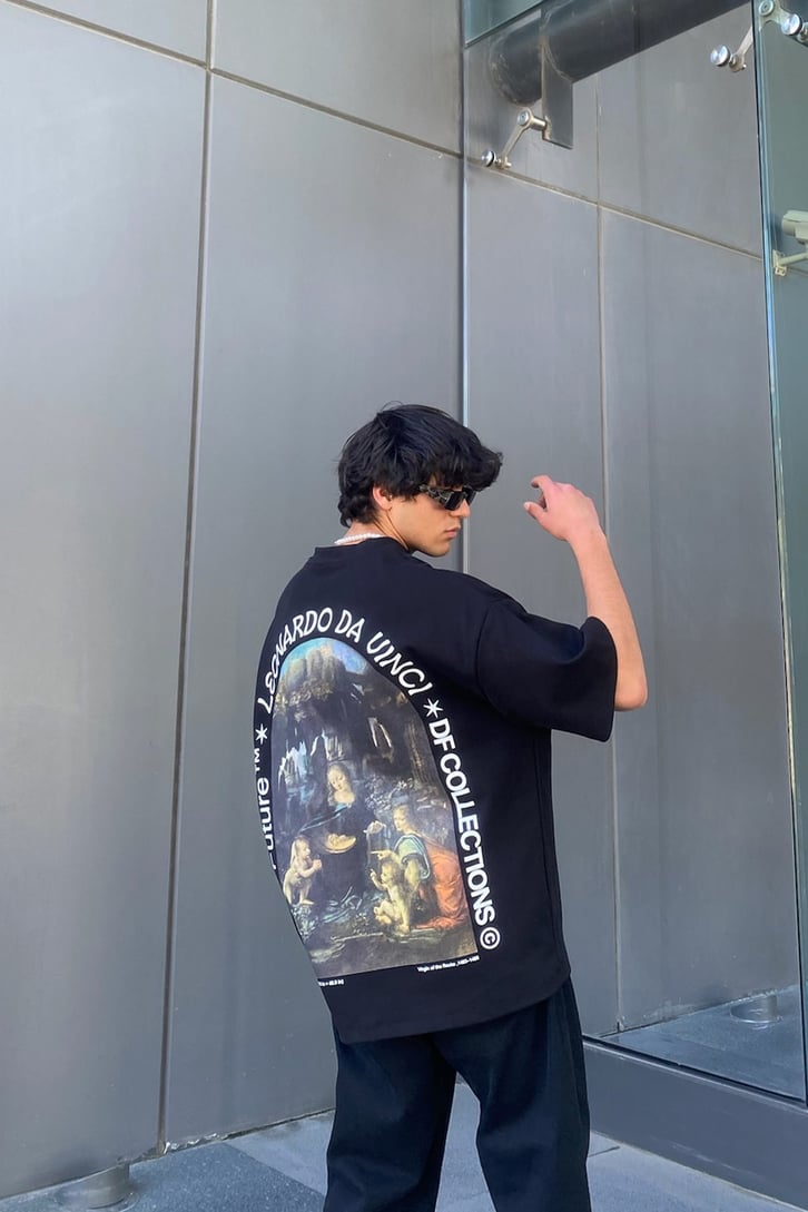 Leonardo Da Vinci Baskılı Oversize Tshirt
