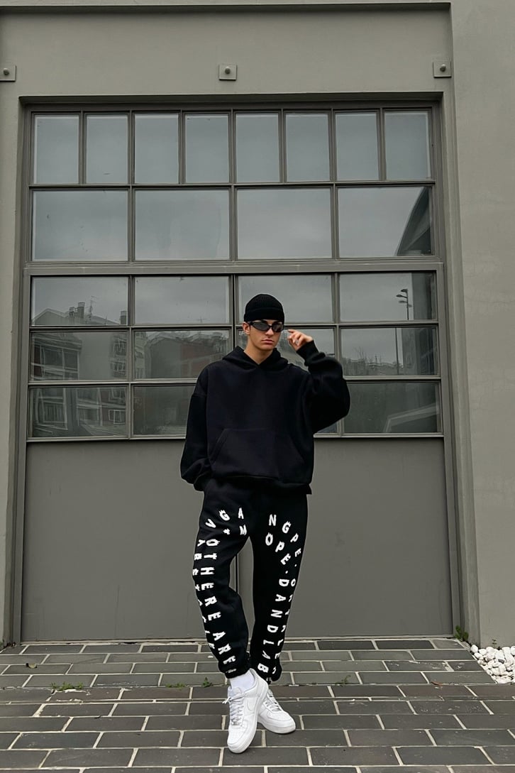 Letter Baskılı Siyah Jogger Fit Eşofman Altı