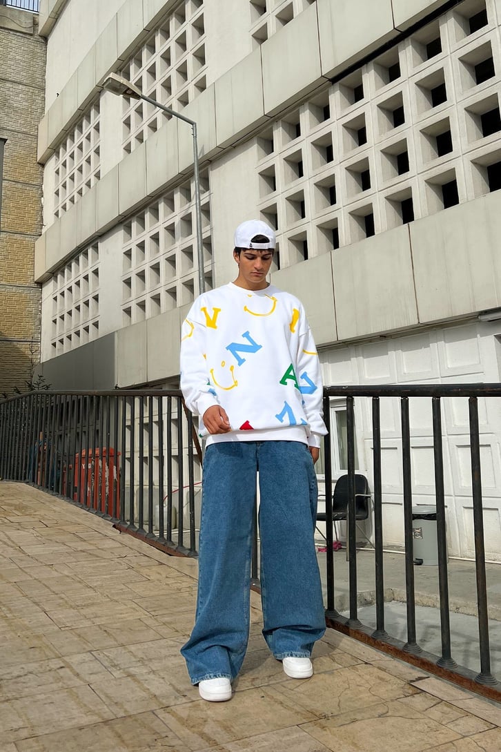 Letter Smile Baskılı Beyaz Oversize Sweatshirt