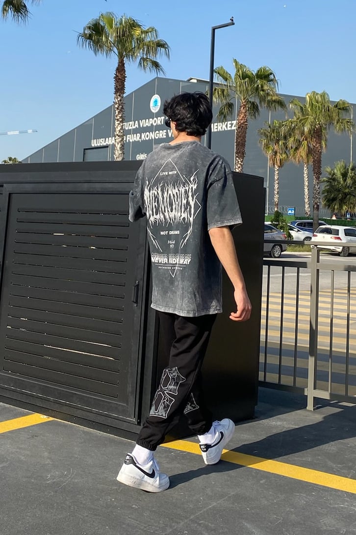 Lightning Baskı Detaylı Siyah Jogger Eşofman
