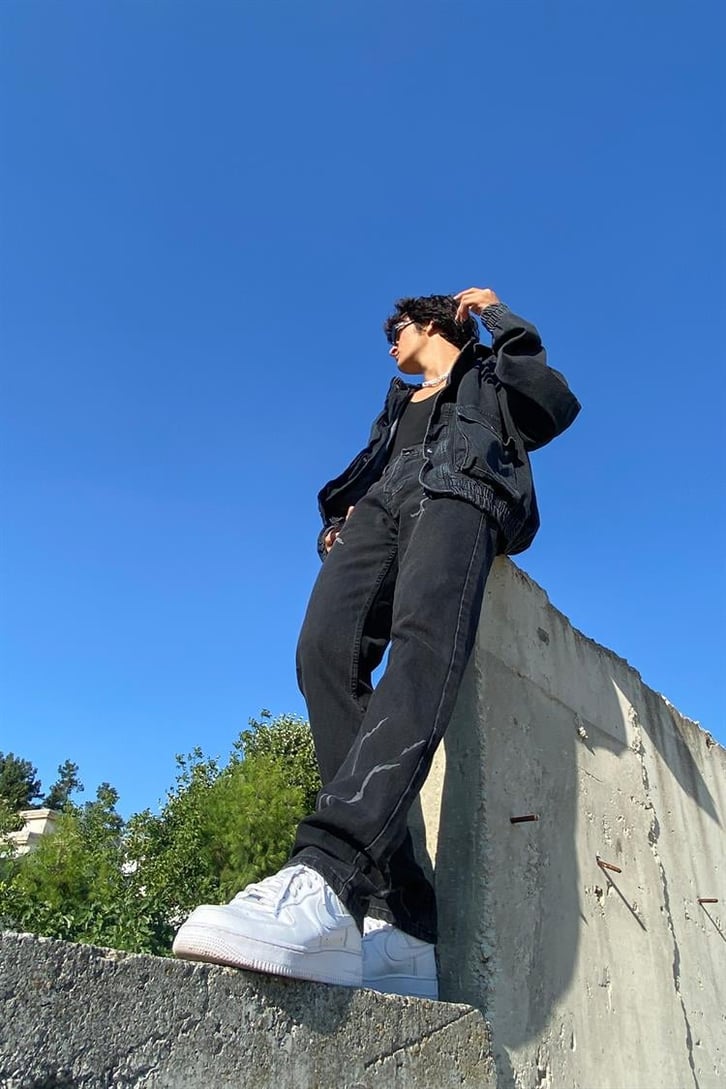 Lightning Baskılı Siyah Regular Fit Jean